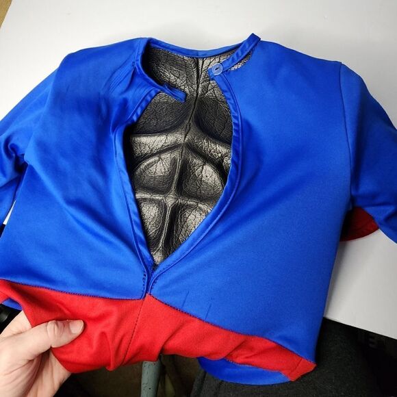Rubies Superman Classic Muscle Chest DC Comics Superhero Costume Small 3-4 Year - Picture 3 of 6